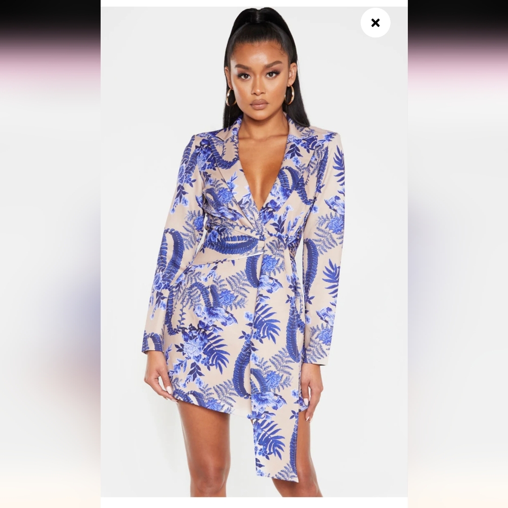 Pretty Little Thing Print Blazer Dress Size US 10
